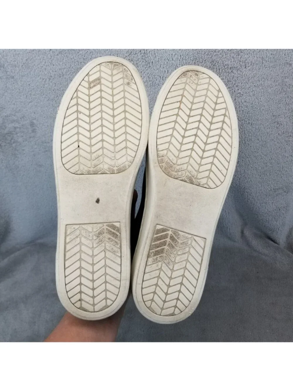 Naked Feet Shoes Womens Size 8 Adapt Black Blue Knit Slip On Sneakers *Read*